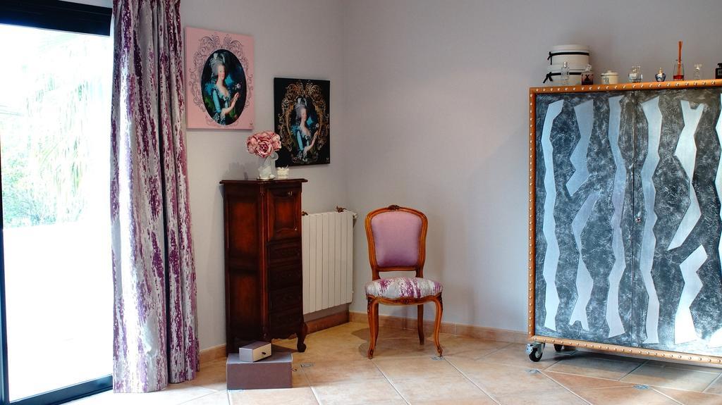 La Villa Blanche Sanary-sur-Mer Habitación foto